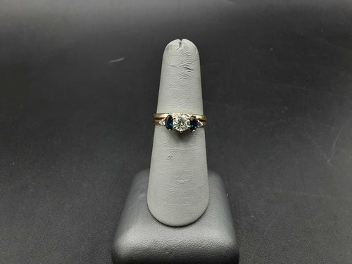 Women's Ring - Yellow Gold 14k (.585) 4.2 grams Size 6.5