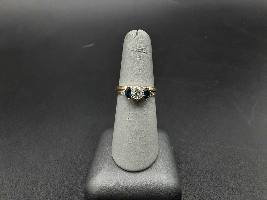 Women's Ring - Yellow Gold 14k (.585) 4.2 grams Size 6.5