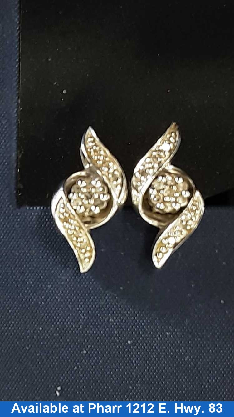 Earrings - White Gold 10k (.417) 2.9 grams