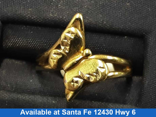 Women's Ring - Yellow Gold 10k (.417) 2.4 grams Size 8.5