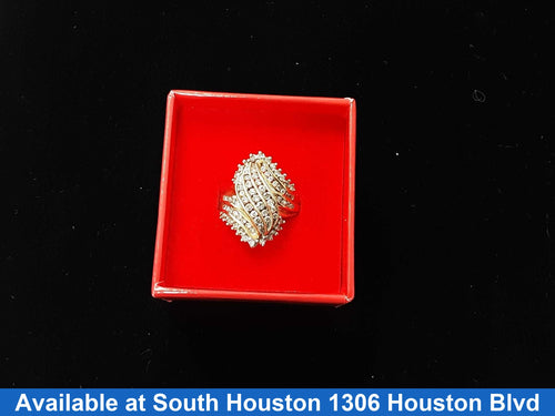 Women's Ring - Yellow Gold 10k (.417) 7.3 grams Size 6