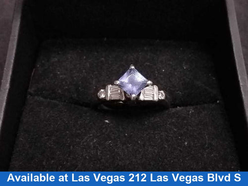 Women's Ring - White Gold 14k (.585) 7.5 grams Size 20