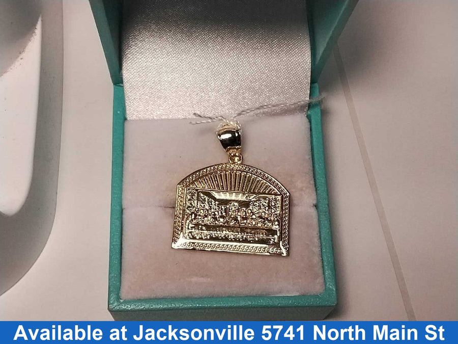 Religious Pendant - Yellow Gold 10k (.417) 2.1 grams