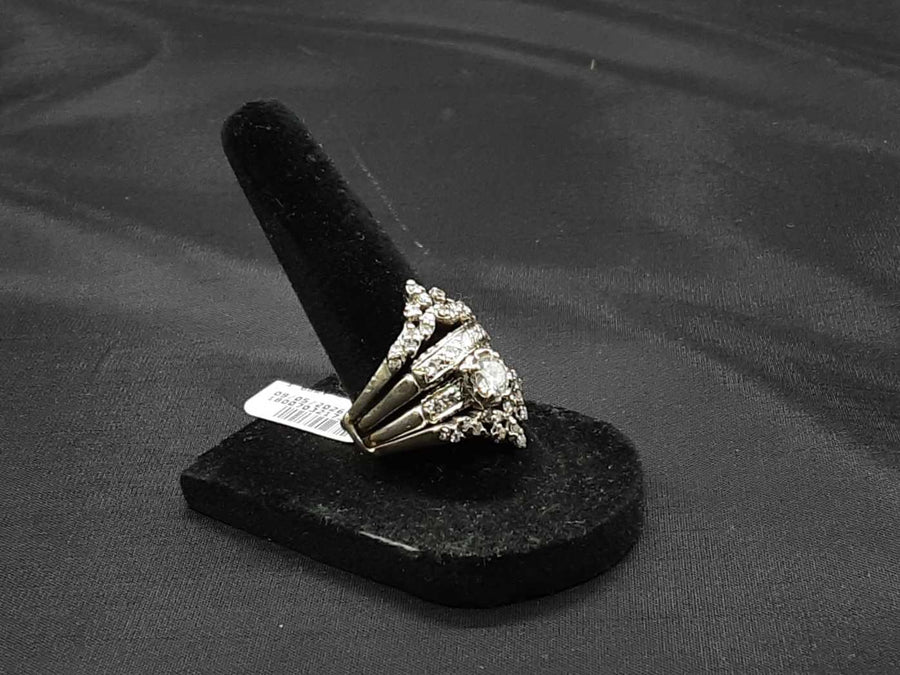 Ring - Engagement Set - White Gold 14k (.585) 8.8 grams Size 8.5