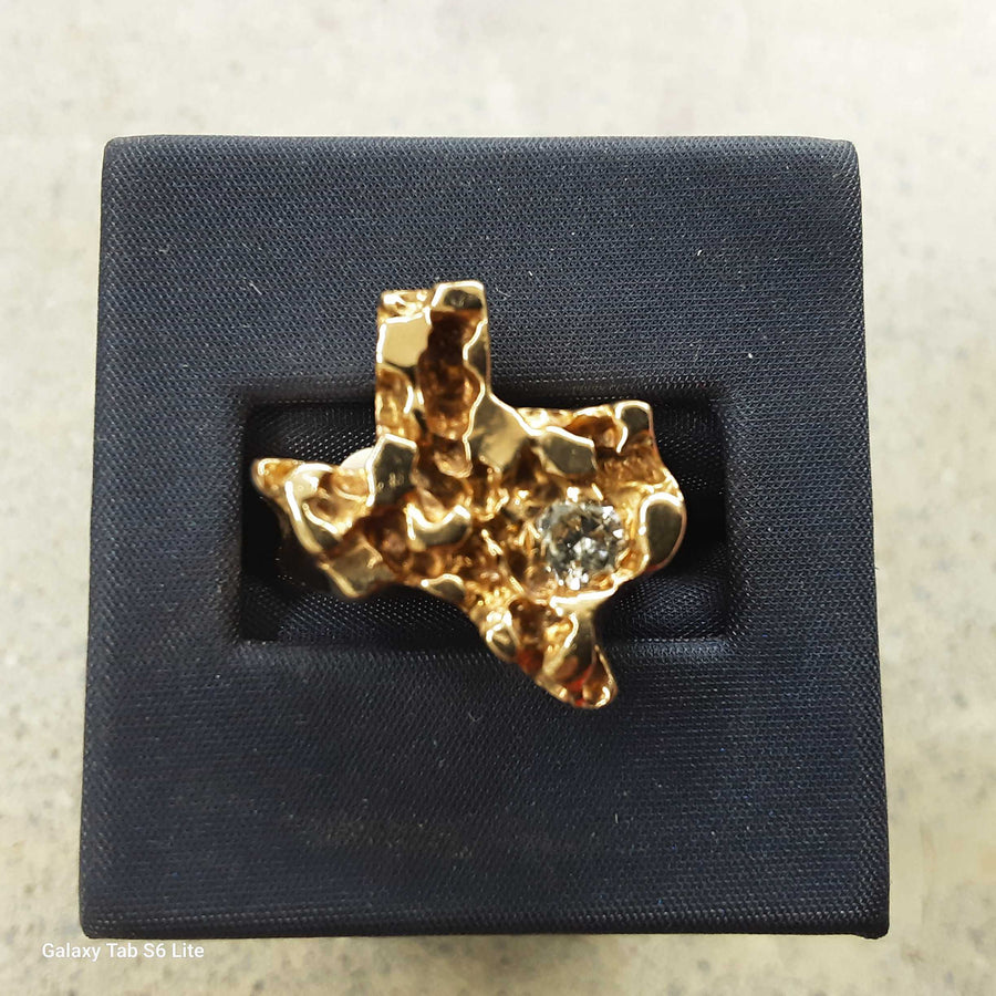 Men's Ring - Yellow Gold 10k (.417) 12.4 grams Size 9