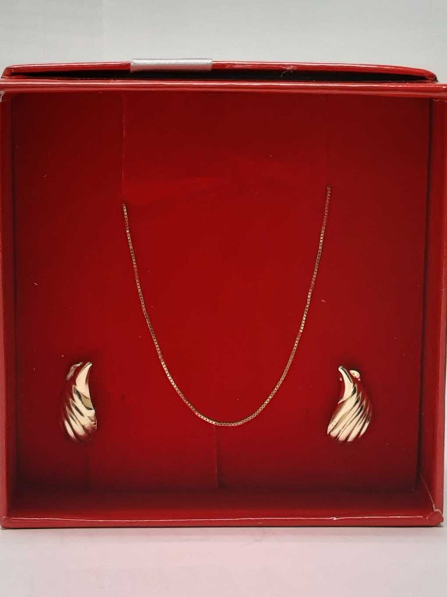 Box Chain - Yellow Gold 18k (.750) 1.6 grams 24 inch