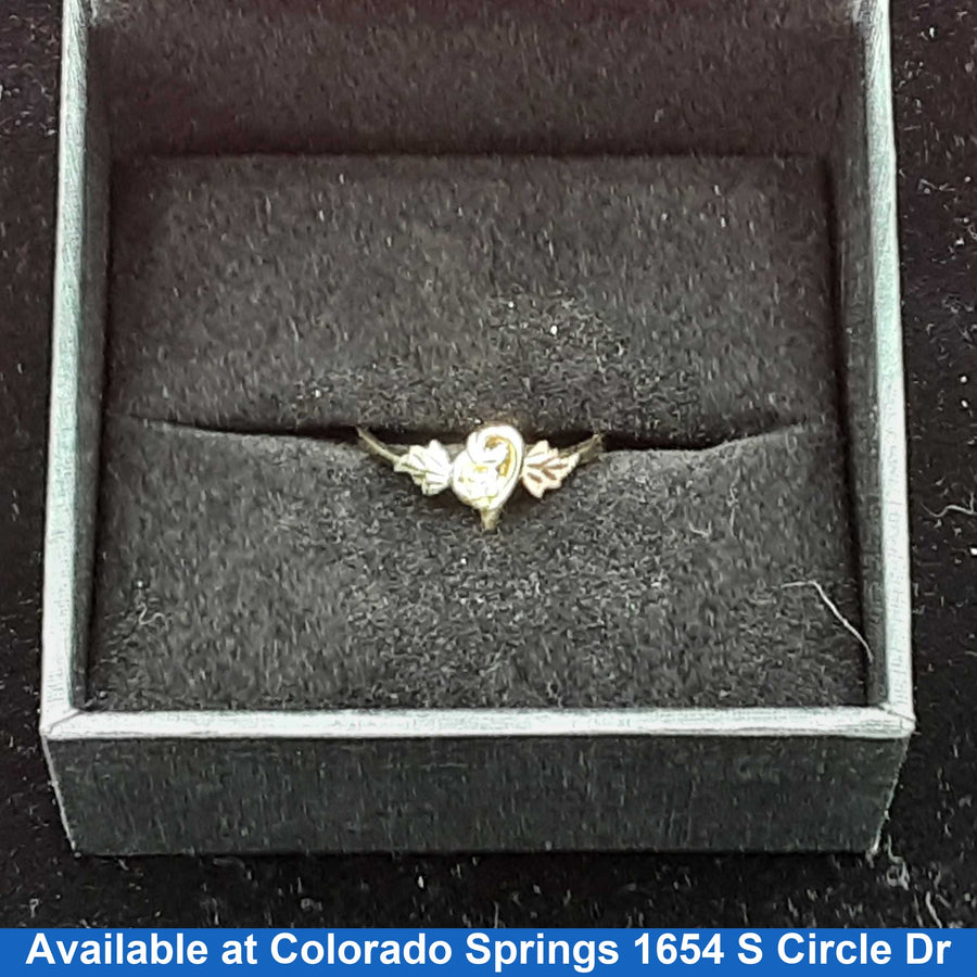 Women's Ring - Yellow Gold 10k (.417) 1.4 grams Size 7.5
