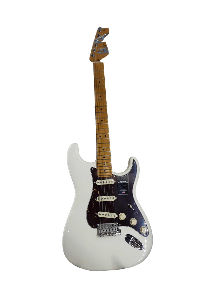Fender American Professional Ii Stratocaster White Electric Classic Guitar