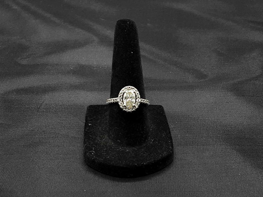 Women's Ring - White Gold 14k (.585) 3.7 grams Size 6.5