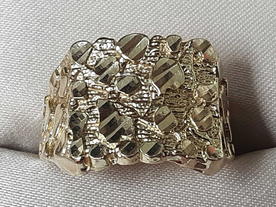 Men's Ring - Yellow Gold 10k (.417) 3.7 grams Size 8.5