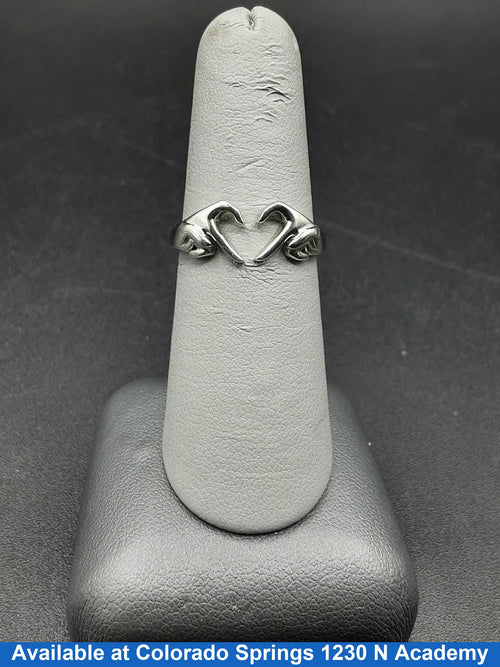 Women's Ring - Silver 2.7 grams Size 7