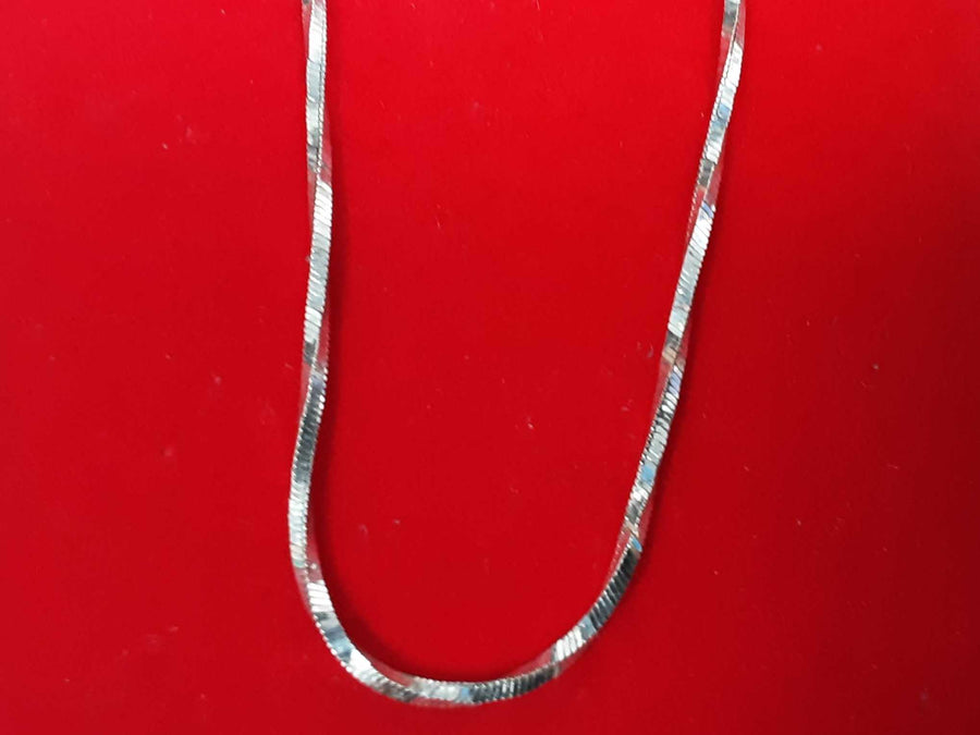 Box Chain - Silver 9 grams 20 inch