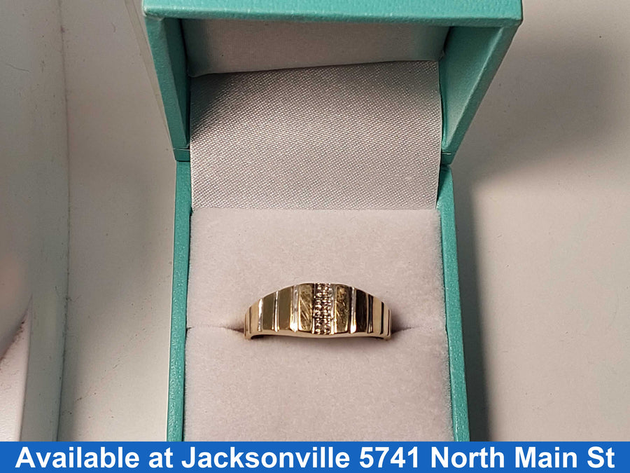 Men's Ring - Yellow Gold 10k (.417) 3.3 grams Size 11