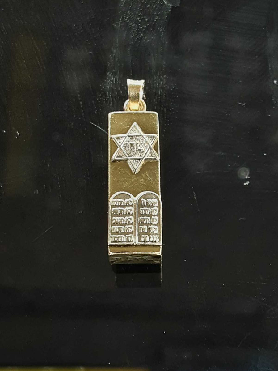 Religious Pendant - Yellow Gold 14k (.585) 1.4 grams