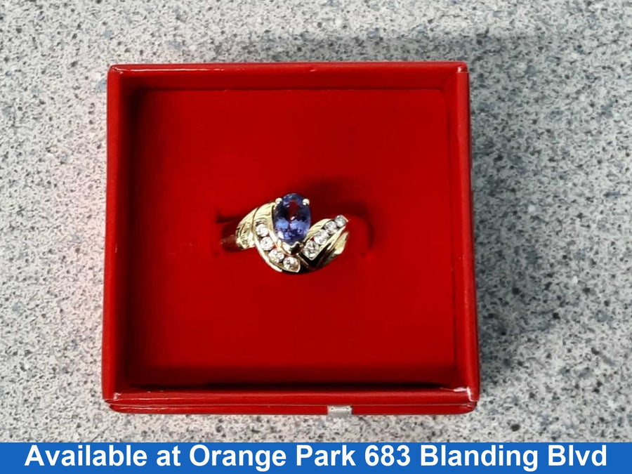Women's Ring - Yellow Gold 14k (.585) 9.7 grams Size 10