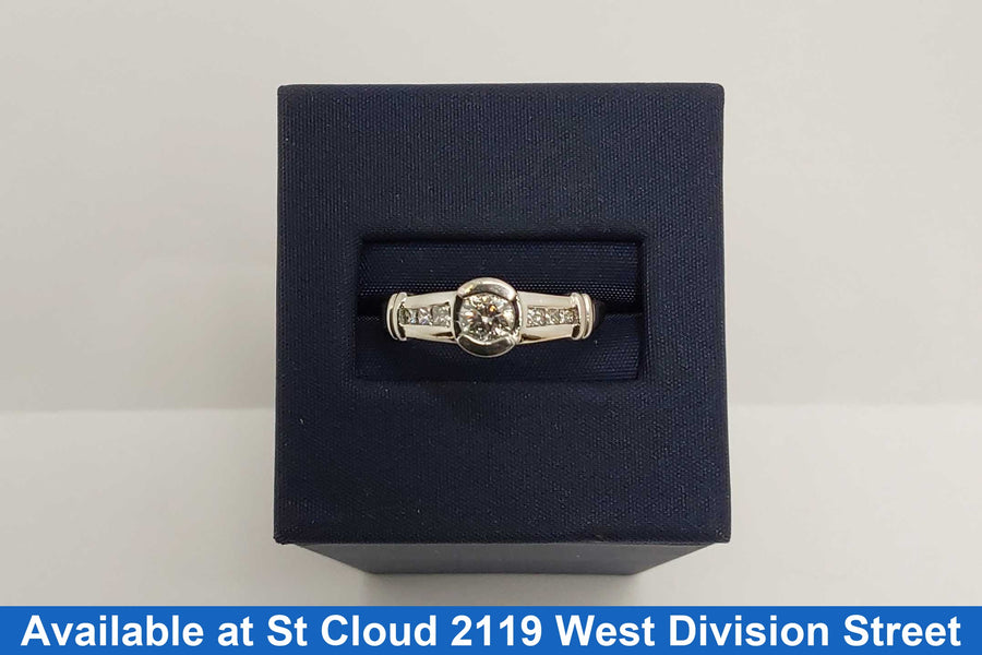 Ring - Wedding Set - Platinum 6.42 grams Size 6.5