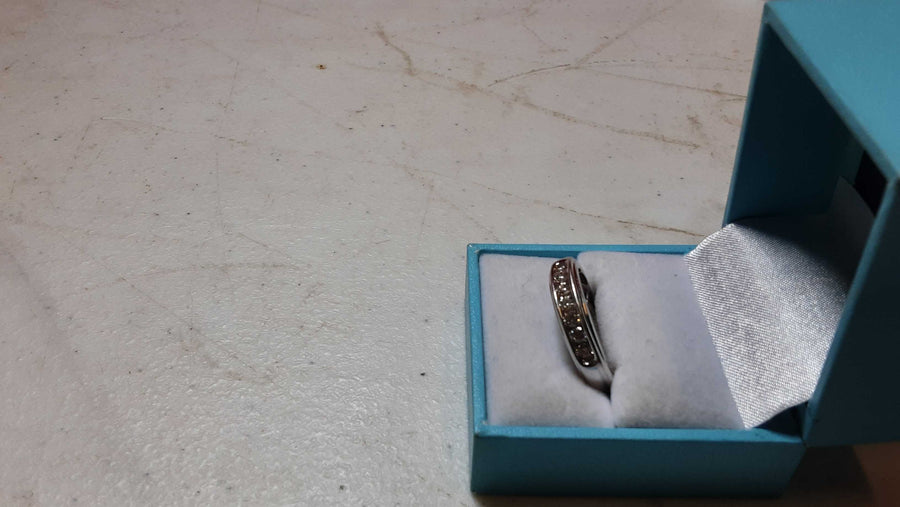 Ring - Wedding Band - White Gold 10k (.417) 3 grams Size 10.5