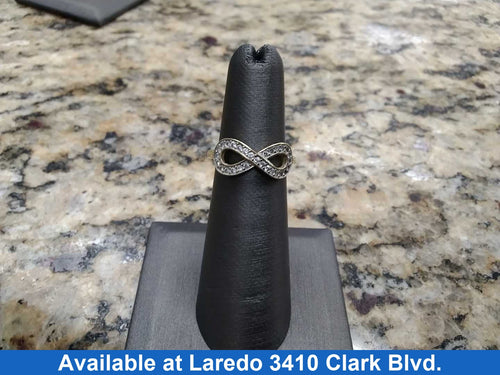 Women's Ring - Yellow Gold 10k (.417) 1.9 grams Size 6