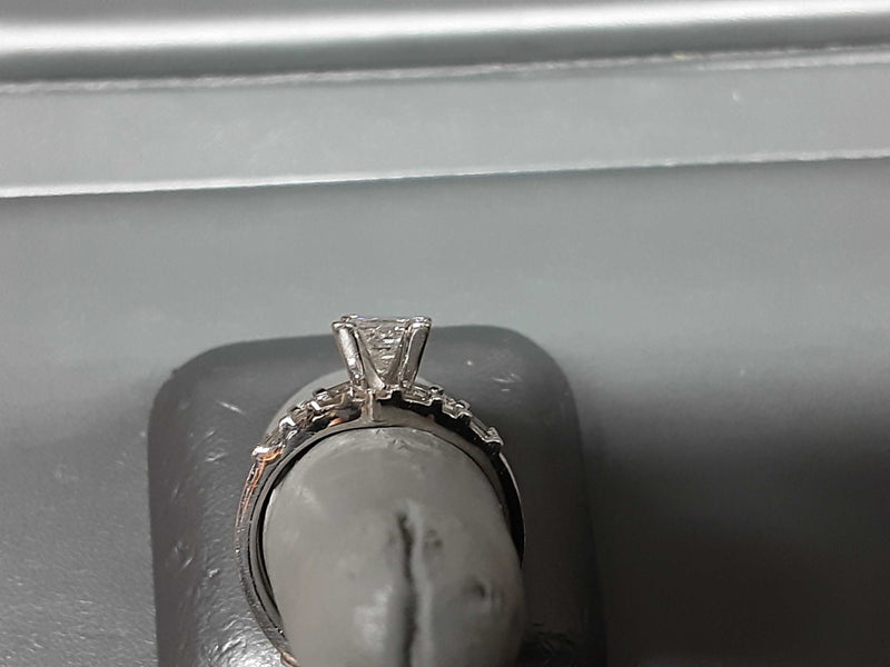 Fancy Wedding Set White Gold 14k (.585) 6.8 grams Size 8