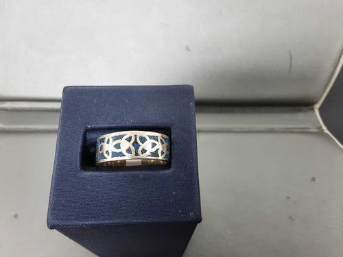 Women's Ring - Silver 6.6 grams Size 10