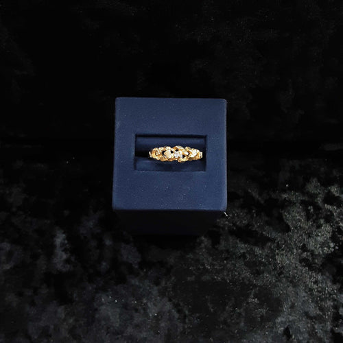 Women's Ring - Yellow Gold 14k (.585) 2.6 grams Size 6.5
