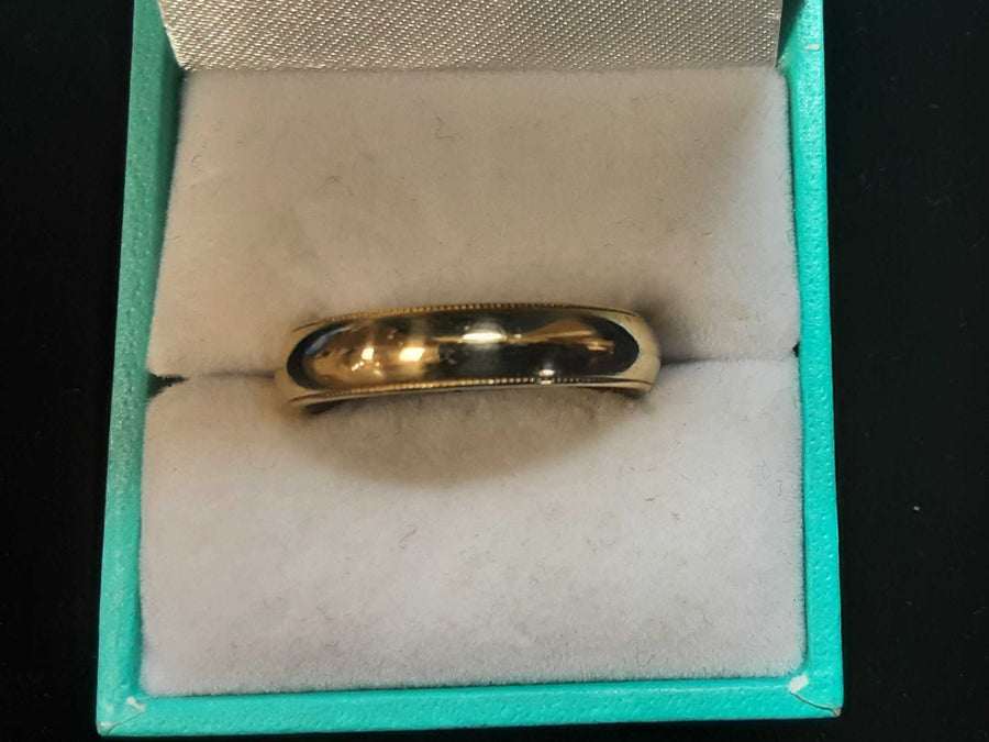 Ring - Wedding Band - Yellow Gold 14k (.585) 7 grams Size 9.5