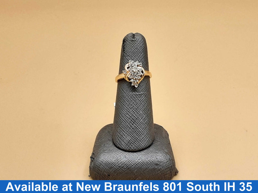 Women's Ring - Yellow Gold 14k (.585) 3.6 grams Size 7