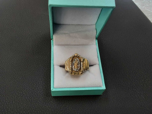 Women's Ring - Yellow Gold 10k (.417) 6.9 grams Size 10