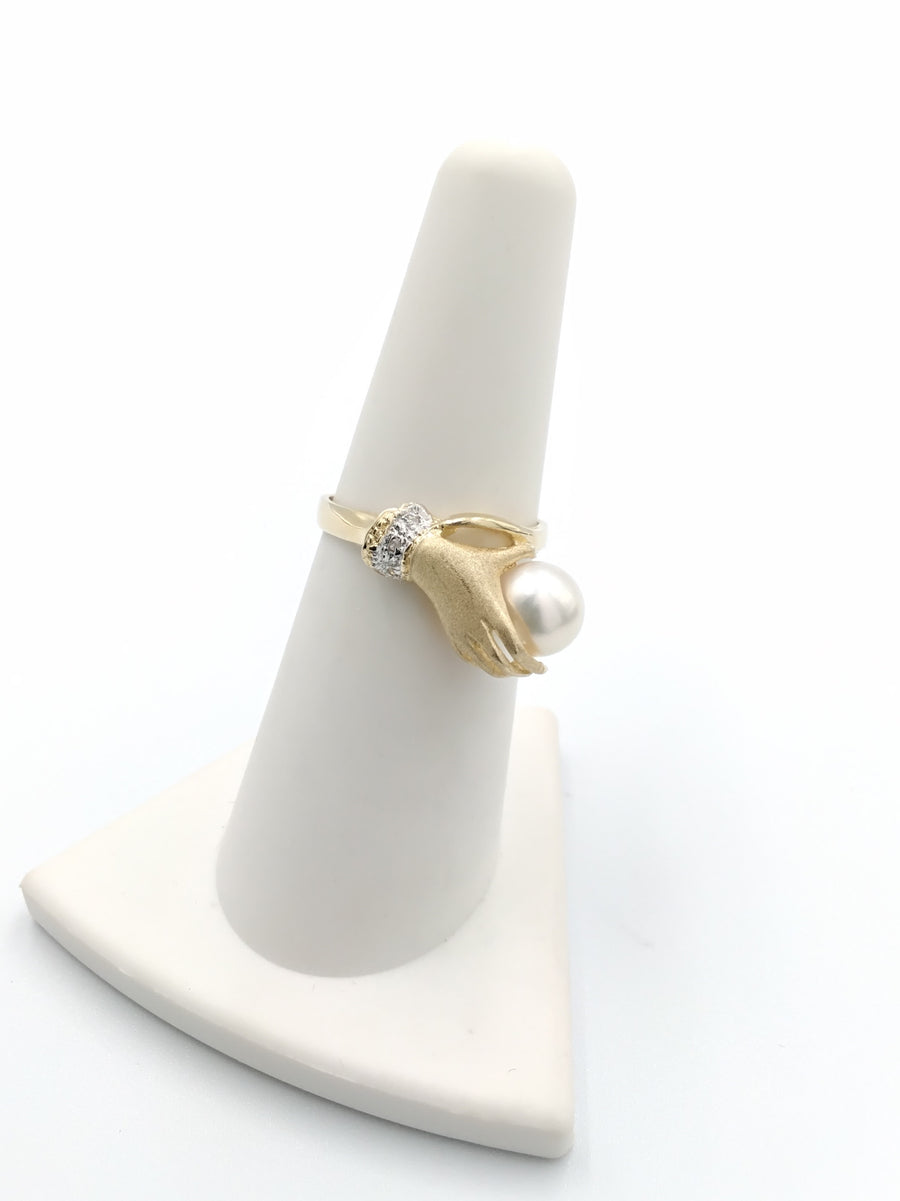 Women's Ring - Yellow Gold 14k (.585) 2.7 grams Size 7