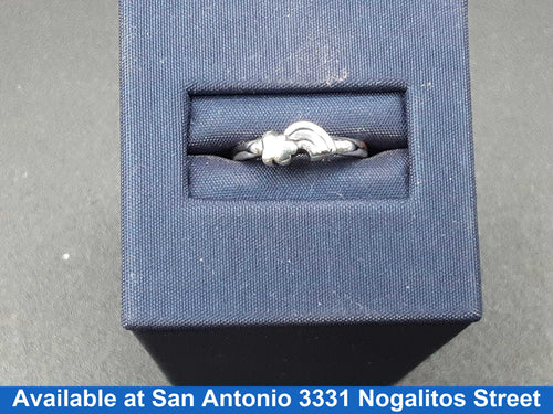 Women's Ring - Silver 1.6 grams Size 3