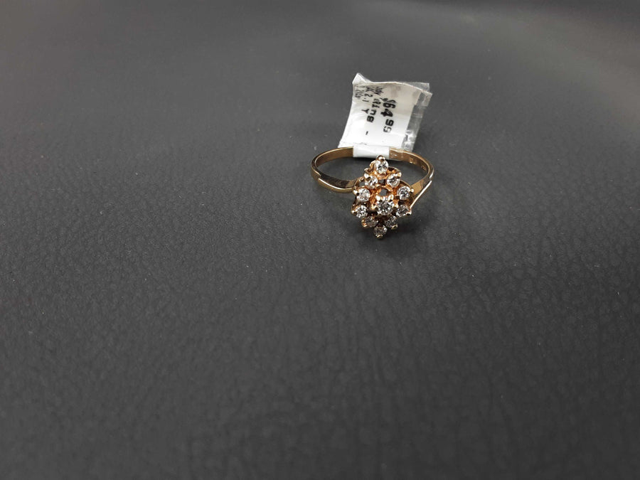 Women's Ring - Yellow Gold 14k (.585) 2.1 grams Size 6