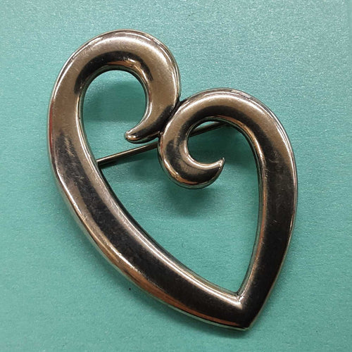 Broach - Silver 9.1 grams