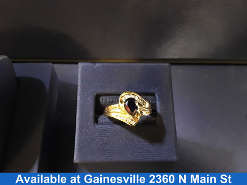 Women's Ring - Yellow Gold 10k (.417) 3.6 grams Size 10.5