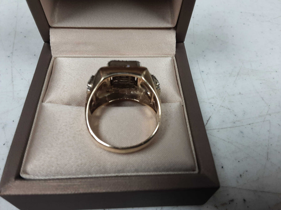 Men's Ring - Yellow Gold 10k (.417) 8.5 grams Size 11