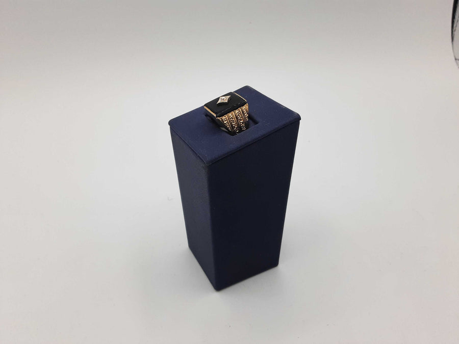 Men's Ring - Yellow Gold 14k (.585) 4.9 grams Size 9