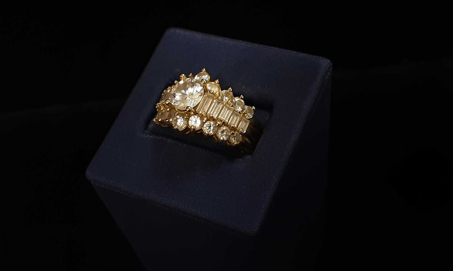 Women's Ring - Yellow Gold 14k (.585) 10.1 grams Size 7