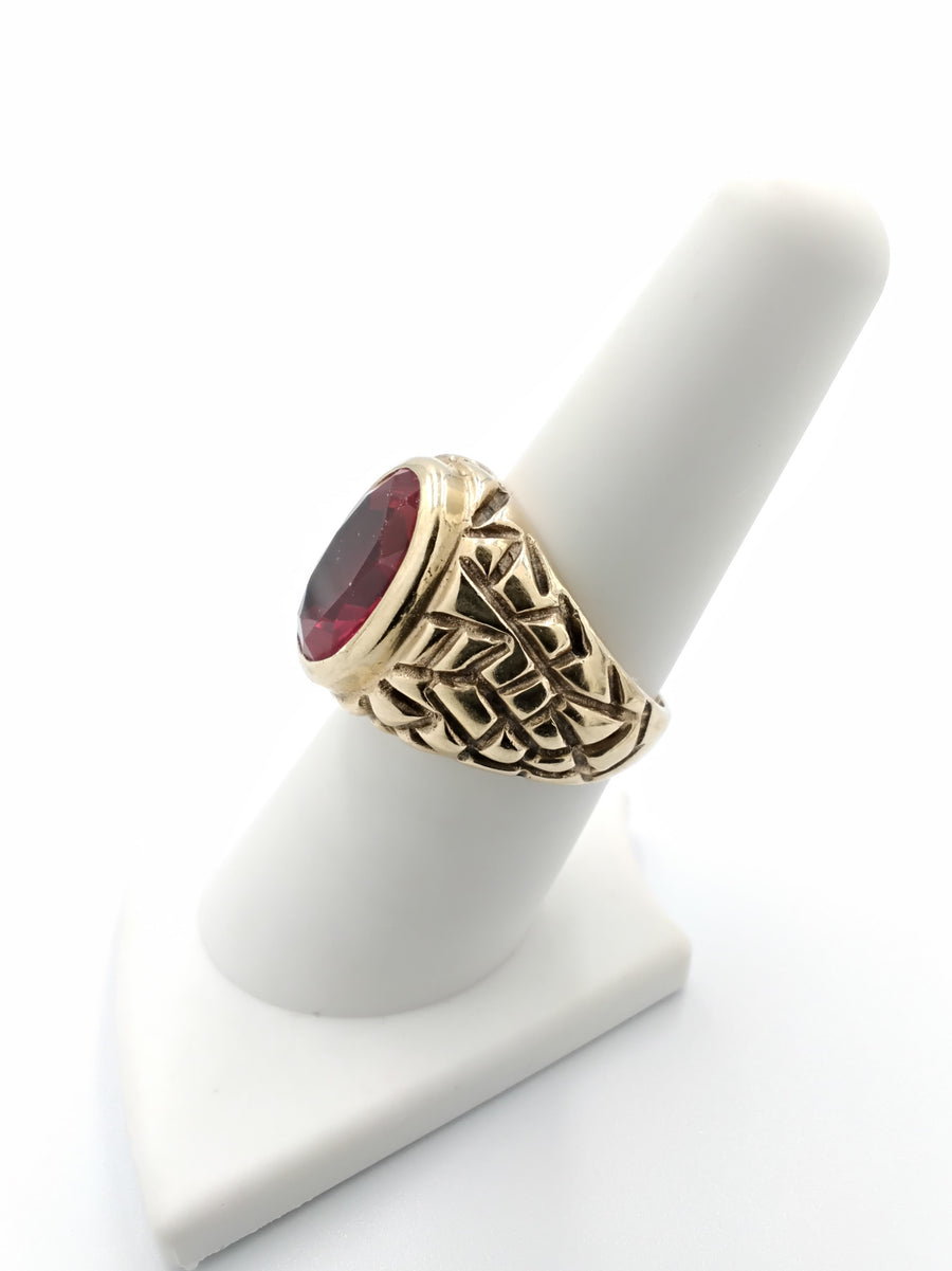 Men's Ring - Yellow Gold 10k (.417) 11 grams Size 7.5