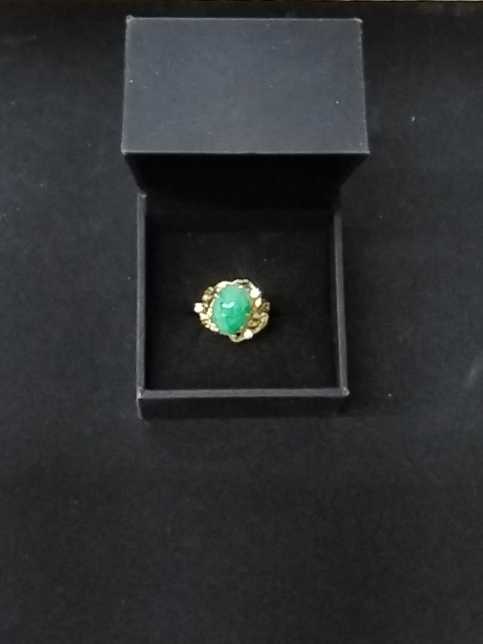 Women's Ring - Yellow Gold 14k (.585) 8 grams Size 7