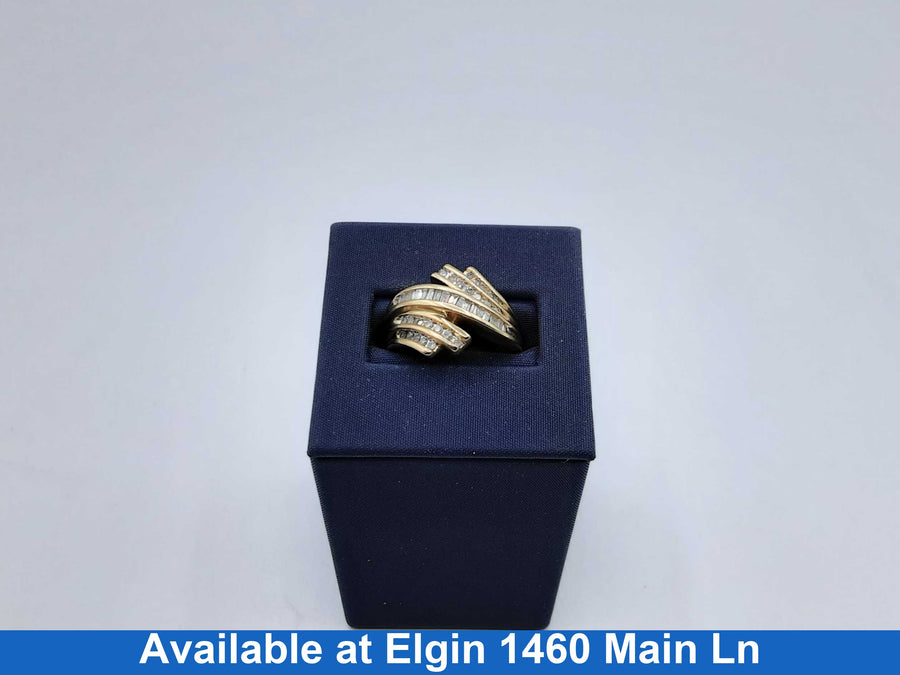 Women's Ring - Yellow Gold 10k (.417) 5.1 grams Size 20