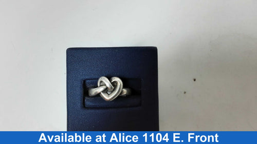 Women's Ring - Silver 5.4 grams Size 9.5