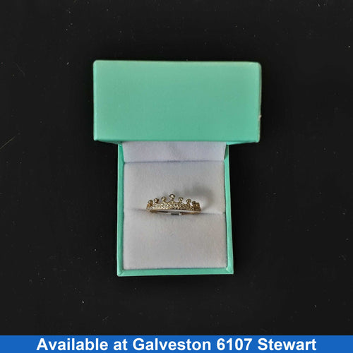 Women's Ring - Yellow Gold 14k (.585) 1.5 grams Size 8.5