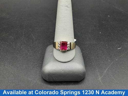 Men's Ring - Yellow Gold 14k (.585) 4.2 grams Size 11.5