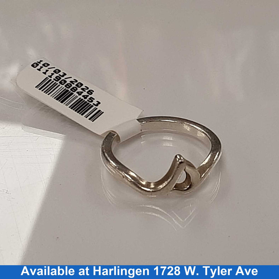 Women's Ring - Silver 2.3 grams Size 5.5