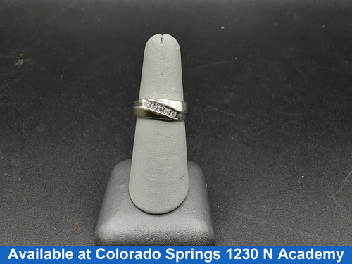 Men's Ring - White Gold 10k (.417) 5.2 grams Size 6.5