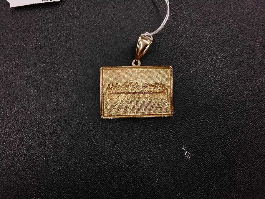 Religious Pendant - Yellow Gold 10k (.417) 5.53 grams