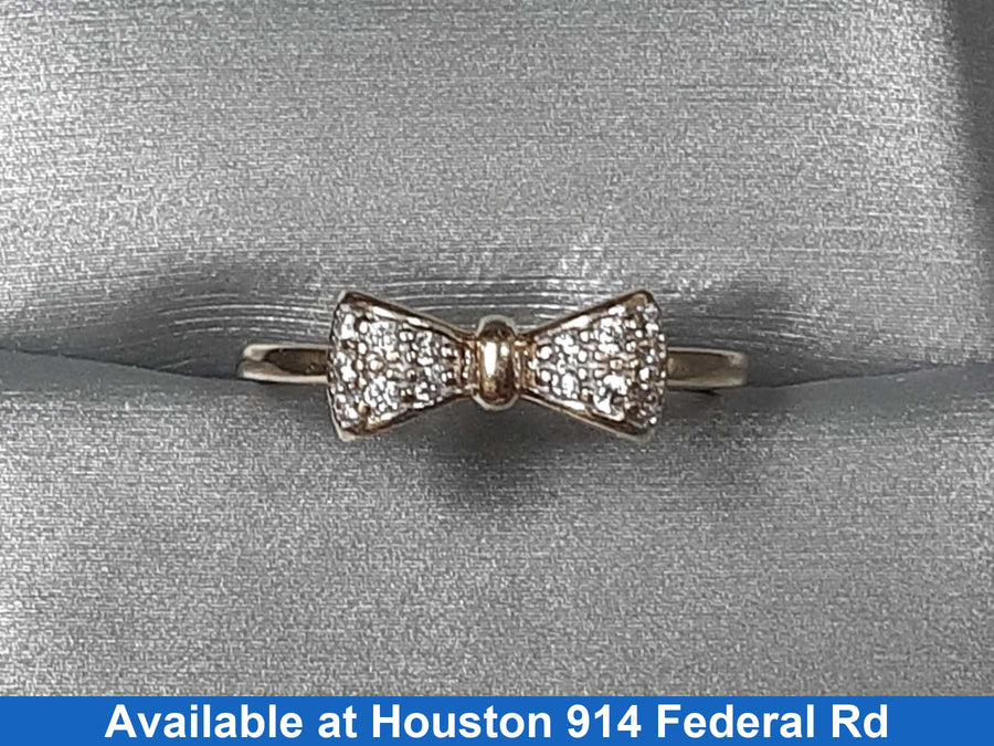 Women's Ring - Yellow Gold 14k (.585) 2.1 grams Size 7.5