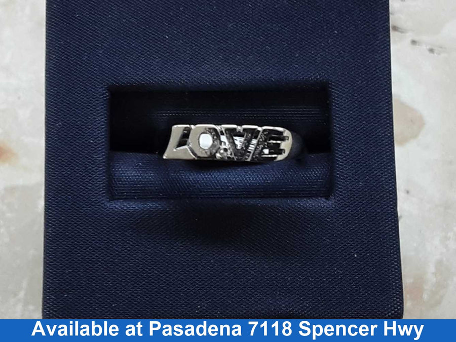 Women's Ring - White Gold 10k (.417) 1.6 grams Size 20
