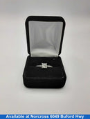 Women's Ring - Solitaire - 10kt Lady's Solitare Ring