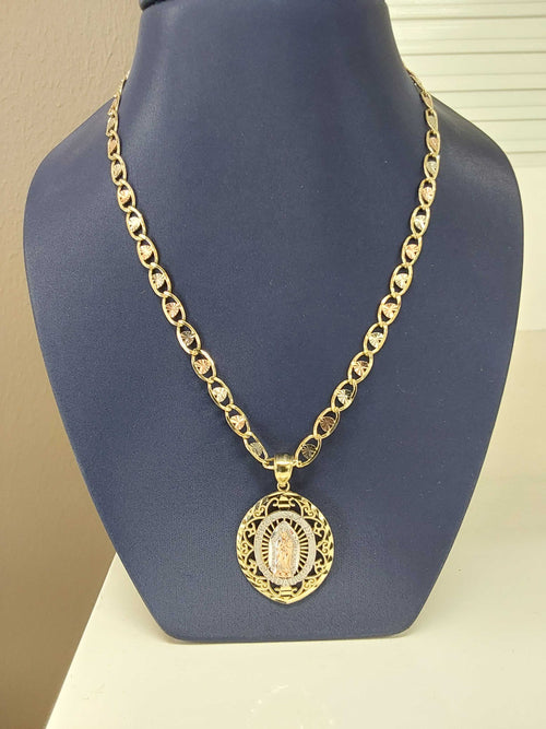 Chain - Tricolor Gold 14k (.585) 16.2 grams 24 inch