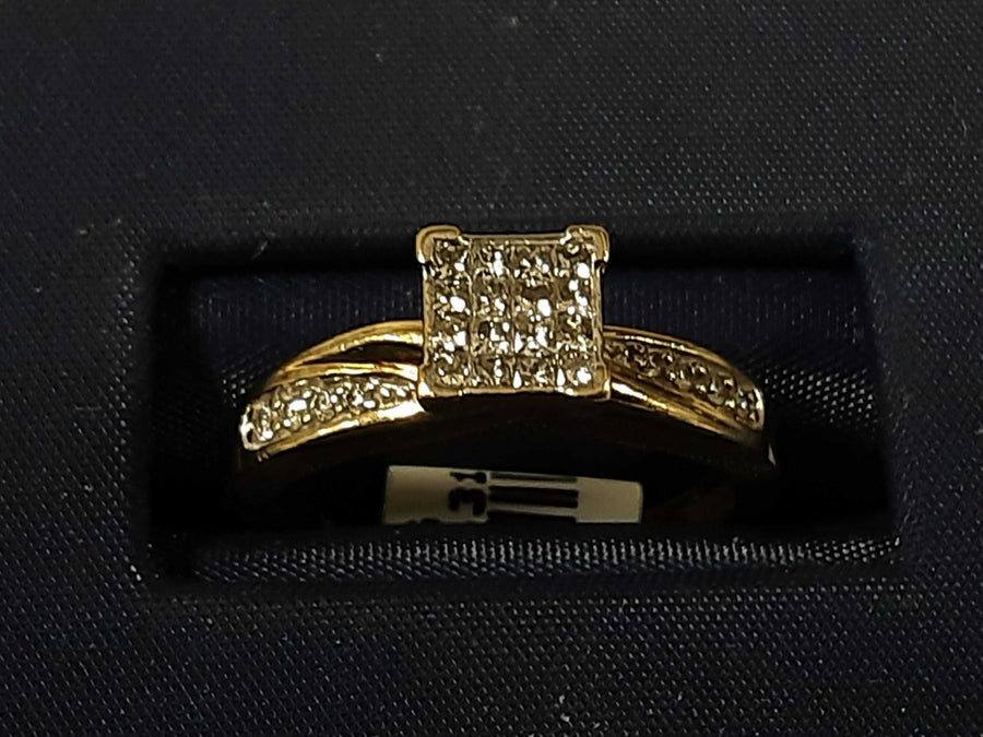 Women's Ring - Yellow Gold 14k (.585) 2.8 grams Size 6.5